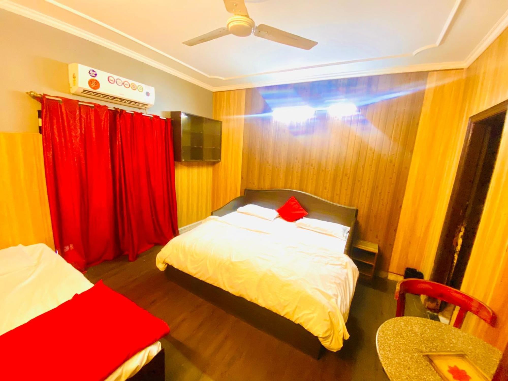 Osakataj Hotel Agra  Ngoại thất bức ảnh