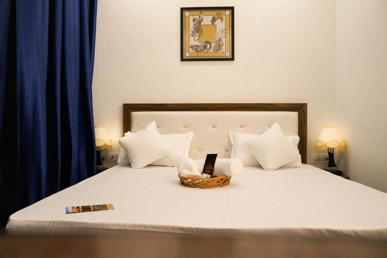 Osakataj Hotel Agra  Ngoại thất bức ảnh