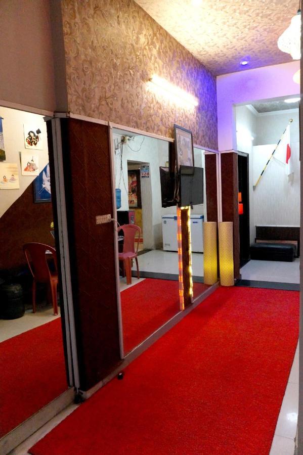 Osakataj Hotel Agra  Ngoại thất bức ảnh