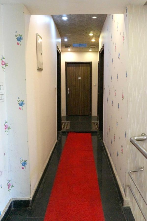 Osakataj Hotel Agra  Ngoại thất bức ảnh